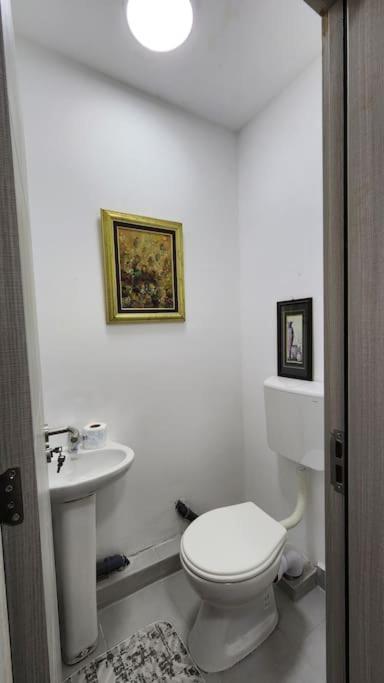 City Center Apt Wfree P Skopje Exterior photo