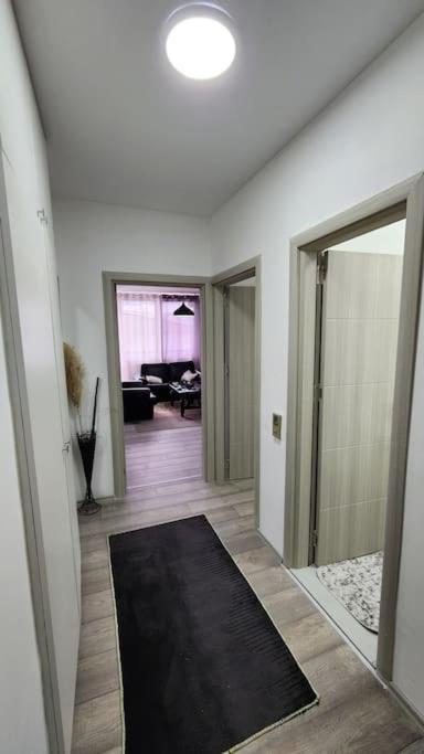 City Center Apt Wfree P Skopje Exterior photo